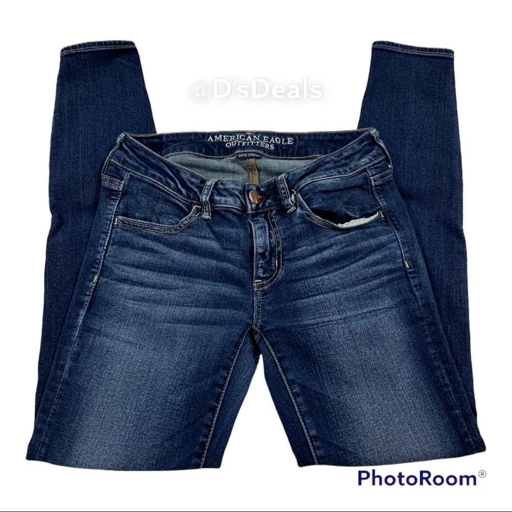 AMERICAN EAGLE OUTFITTERS Jeans